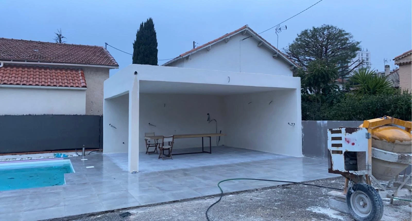Aménagements extérieurs — chantier Rénovation Castagne